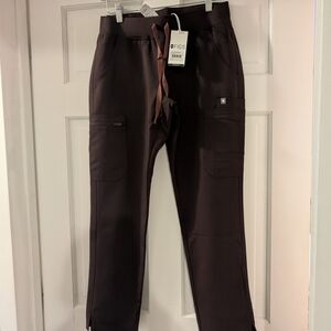 Womens Figs, Espresso Scrubs - Small, Petite, New